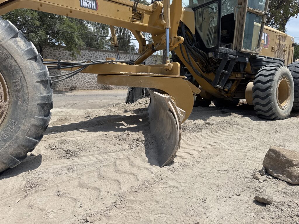 Renta de motoconformadora